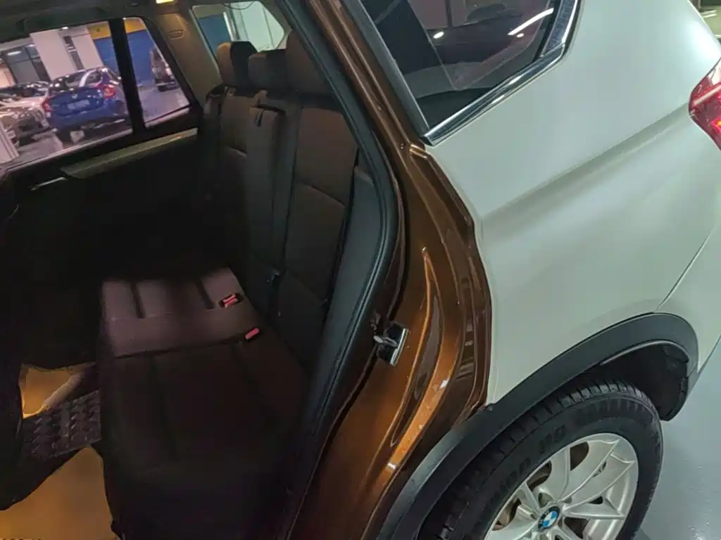 BMW X3 (Import) — миниатюра 17