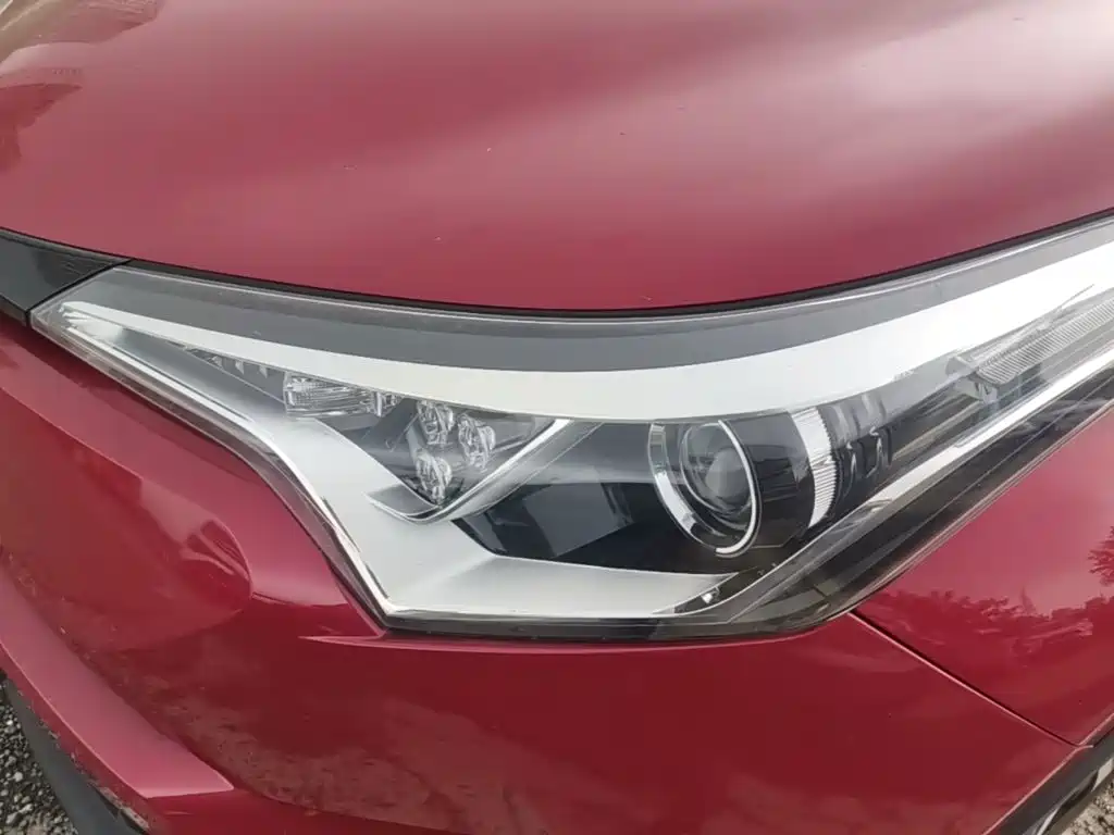 Toyota C-HR — миниатюра 24