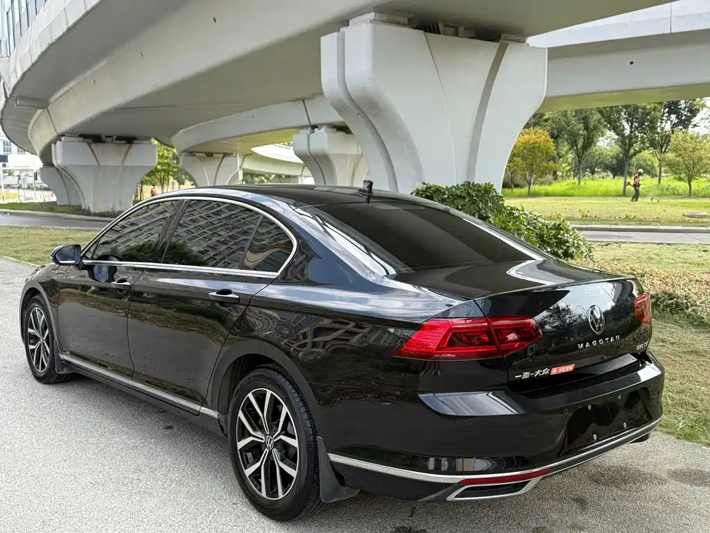 Volkswagen Magotan — миниатюра 5