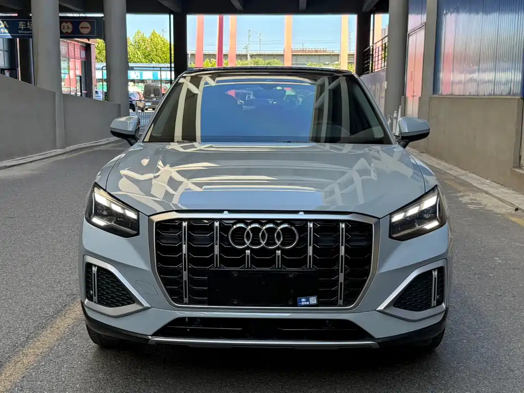 Audi Q2L — миниатюра 2