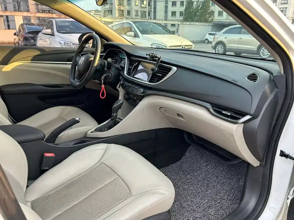 Buick Excelle — миниатюра 14