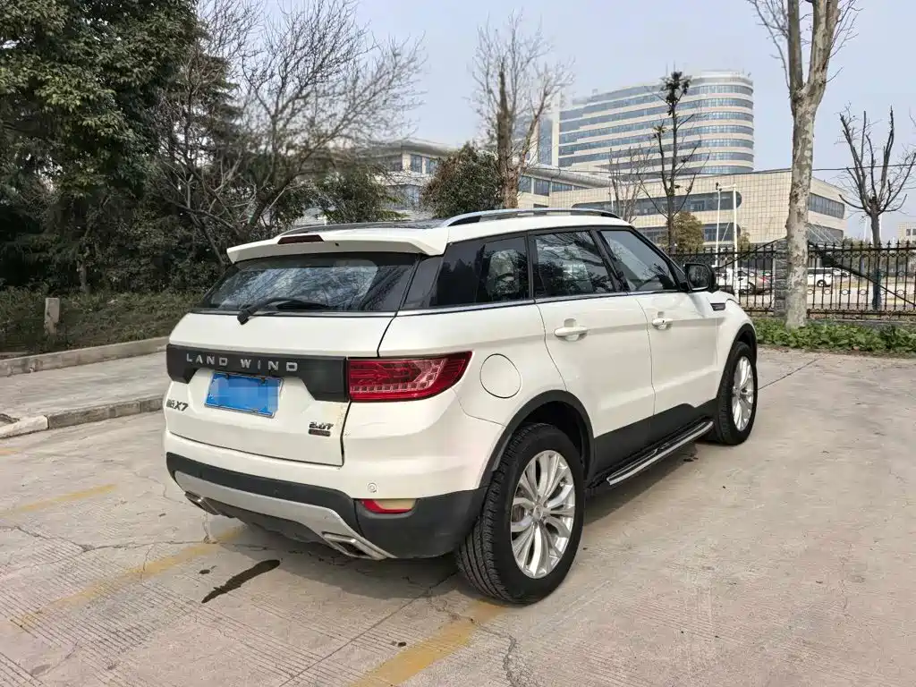 Landwind Landwind X7 — миниатюра 4
