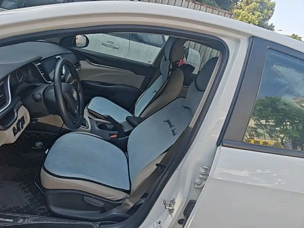 Buick Excelle — миниатюра 15
