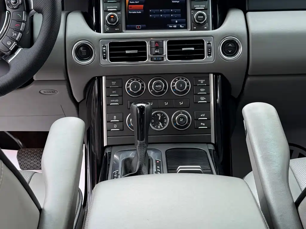 Land Rover Range Rover 2011 5.0 NA V8 HSE