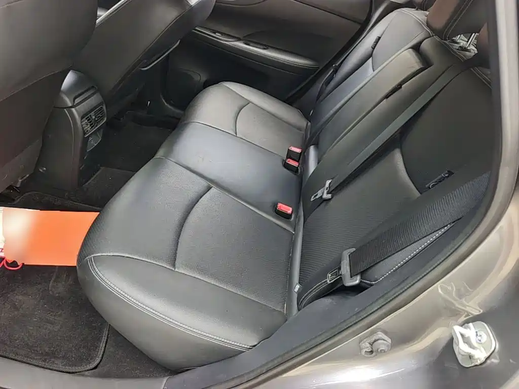 Nissan Tiida — миниатюра 17