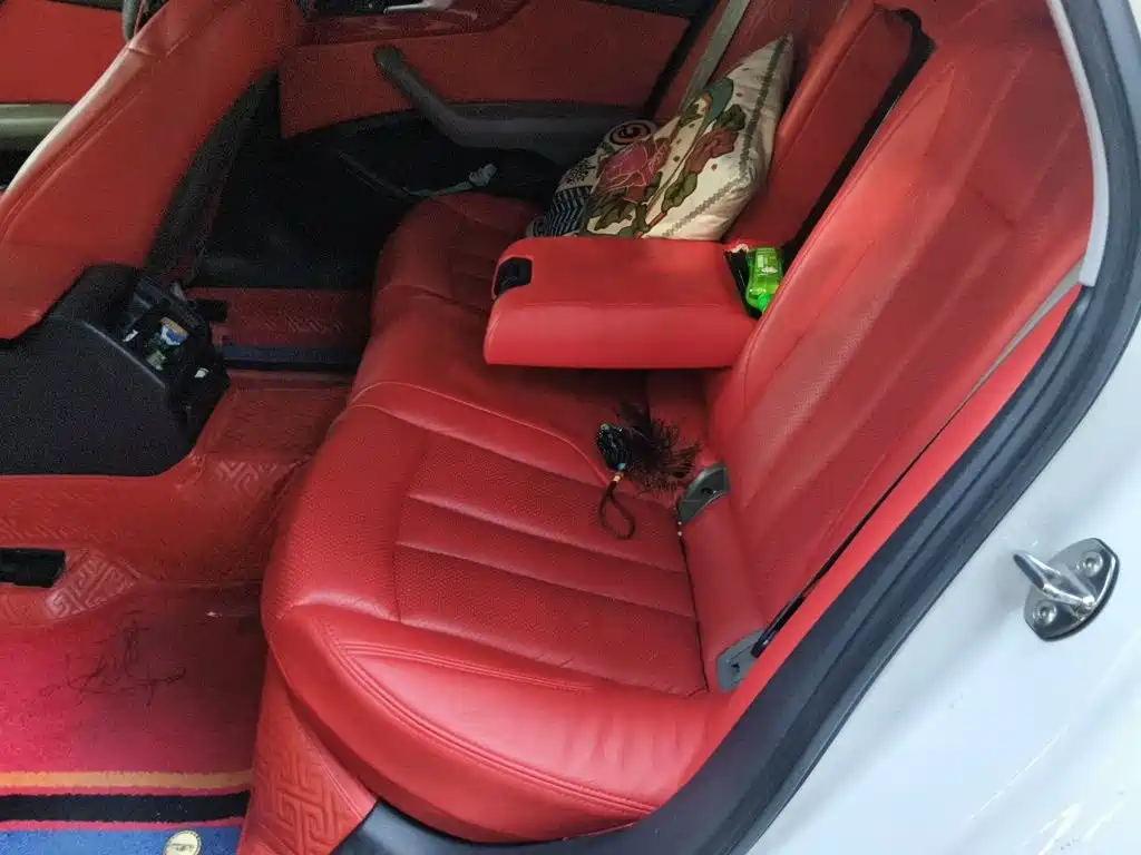 Audi A4L — миниатюра 15