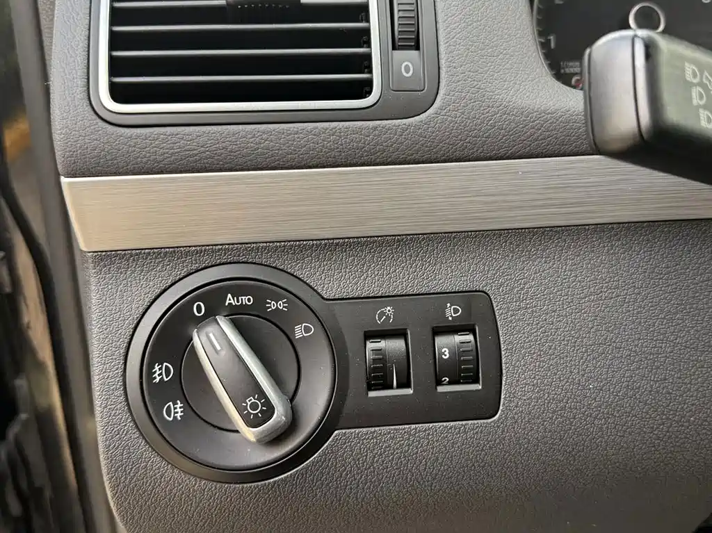 Volkswagen Touran — миниатюра 7