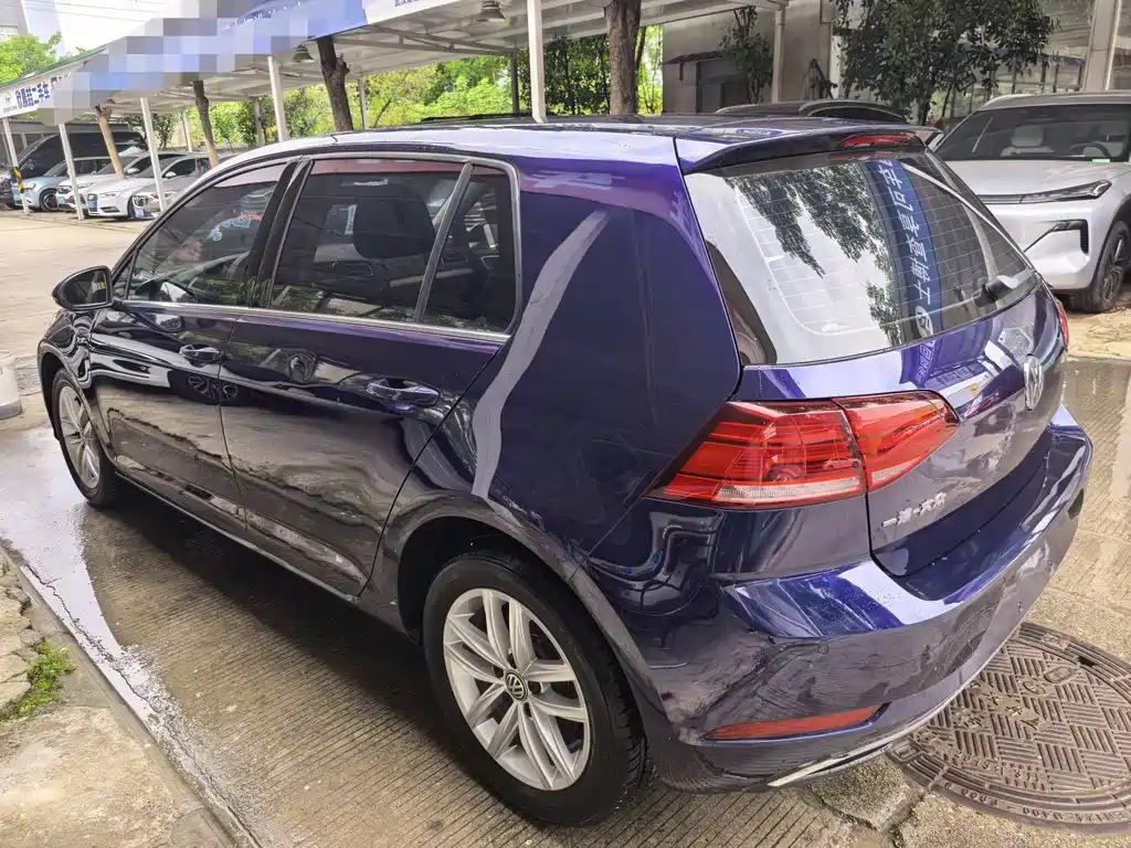 Volkswagen Golf 2018 230TSI AT Comfort
