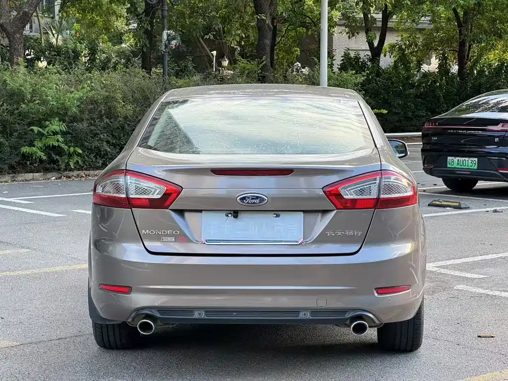 Ford Mondeo Zhisheng — миниатюра 8