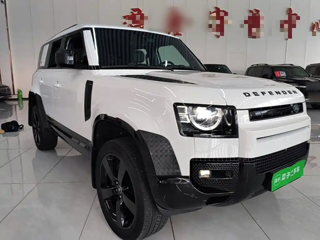 Land Rover Defender — миниатюра 4