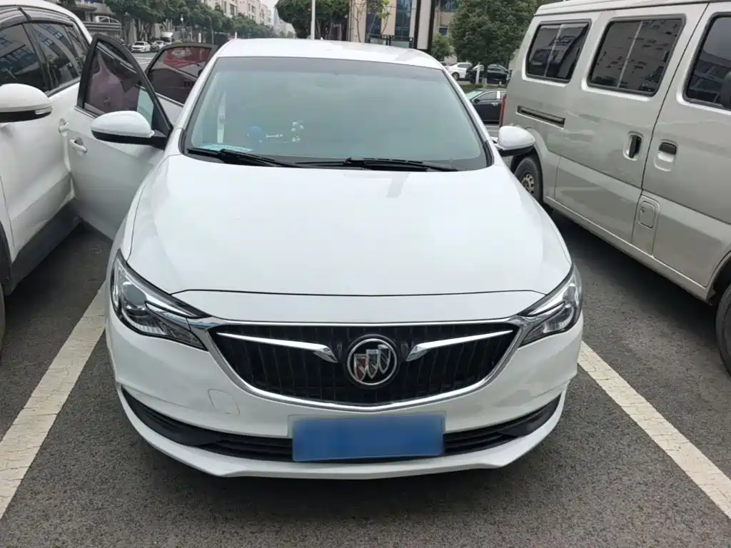Buick Excelle — миниатюра 3