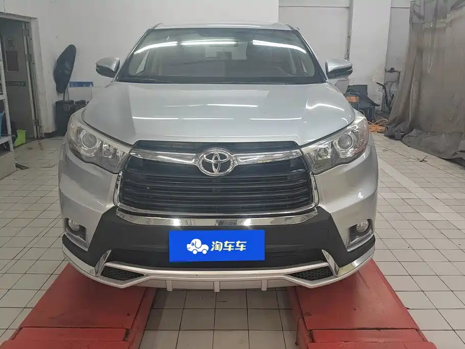 Toyota Highlander — миниатюра 2
