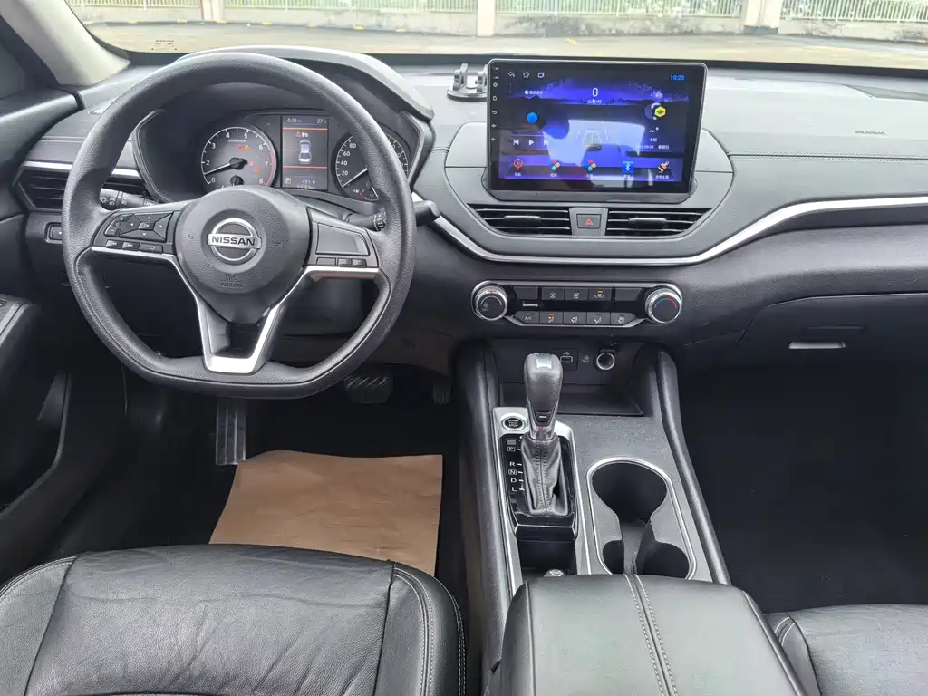 Nissan Teana — миниатюра 10