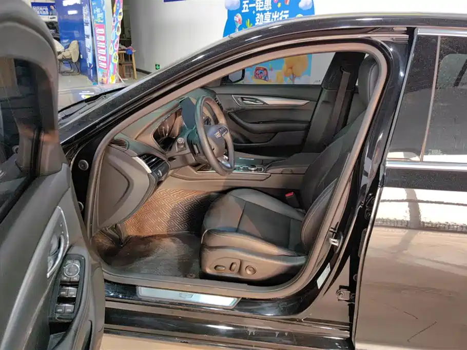 Cadillac CT5 2022 28T Luxury ( Standard )