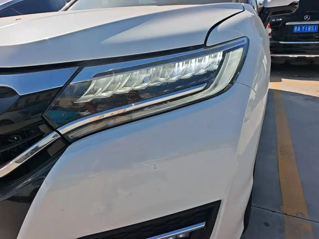 Honda UR-V — миниатюра 24