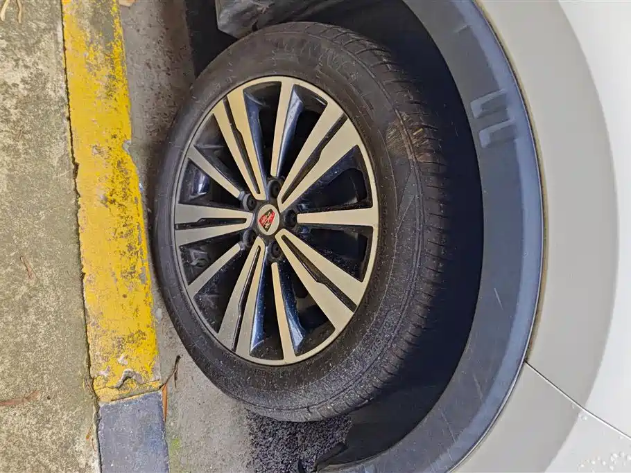 Roewe RX5 2020 20T AT 4G Flagship