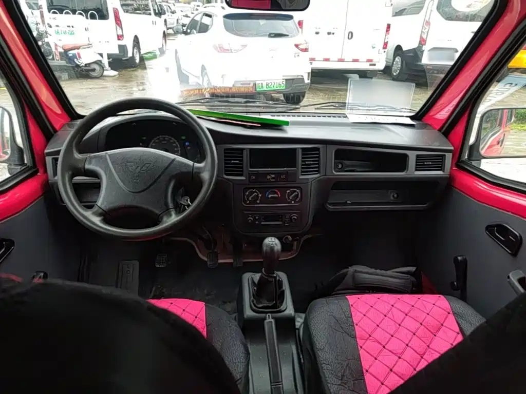 Wuling Zhiguang — миниатюра 10