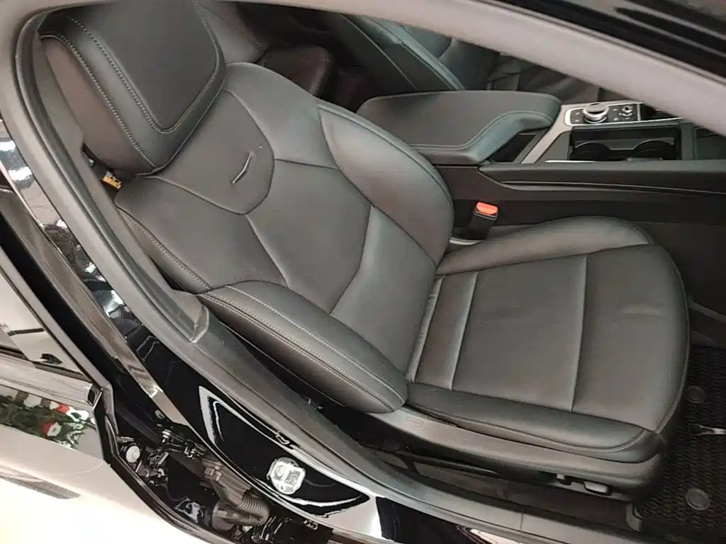 Cadillac CT5 — миниатюра 25