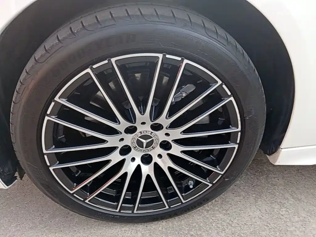 Mercedes-Benz C-Class — миниатюра 23