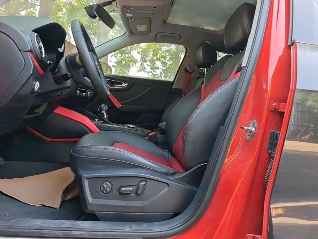 Audi Q2L — миниатюра 15