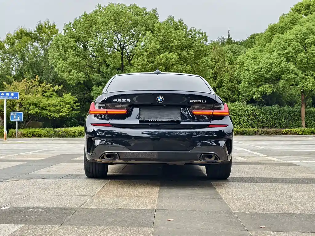 BMW 3 Series — миниатюра 17