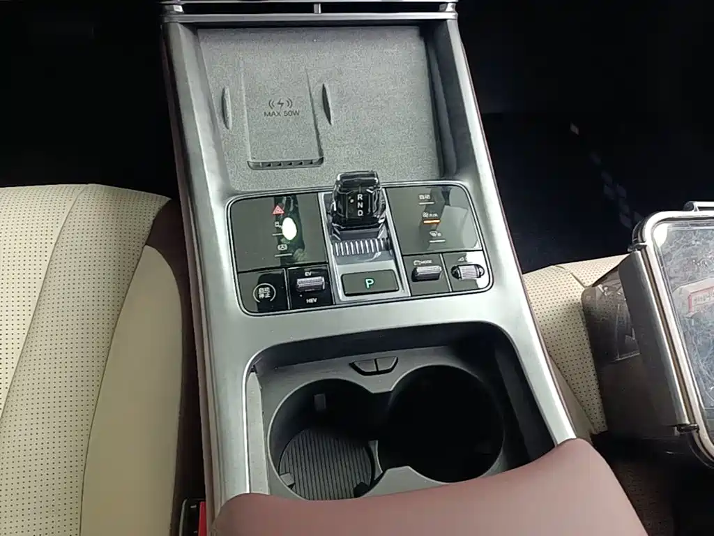 BYD Seal 07 DM-i — миниатюра 14