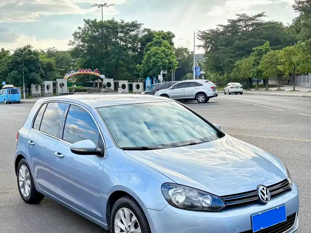 Volkswagen Golf — миниатюра 3