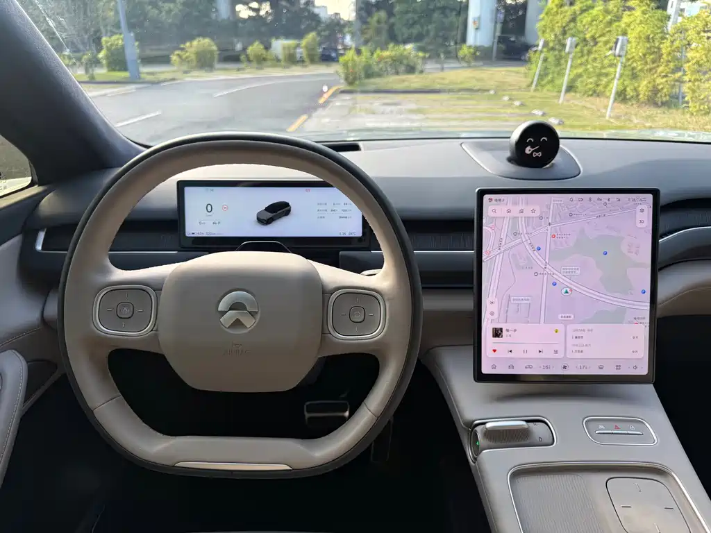 NIO ES8 — миниатюра 19