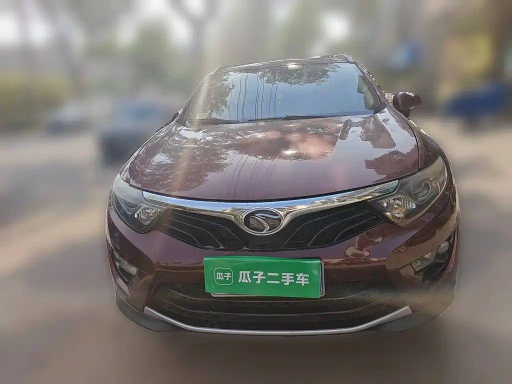 Soueast DX7 2015 1.5T AT Luxury