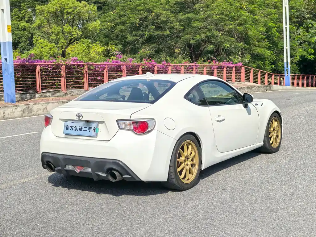 Toyota 86 — миниатюра 13
