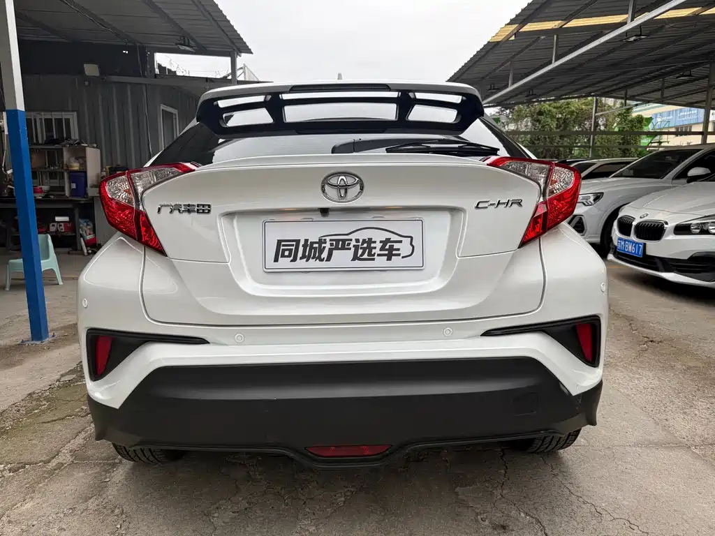 Toyota C-HR — миниатюра 3