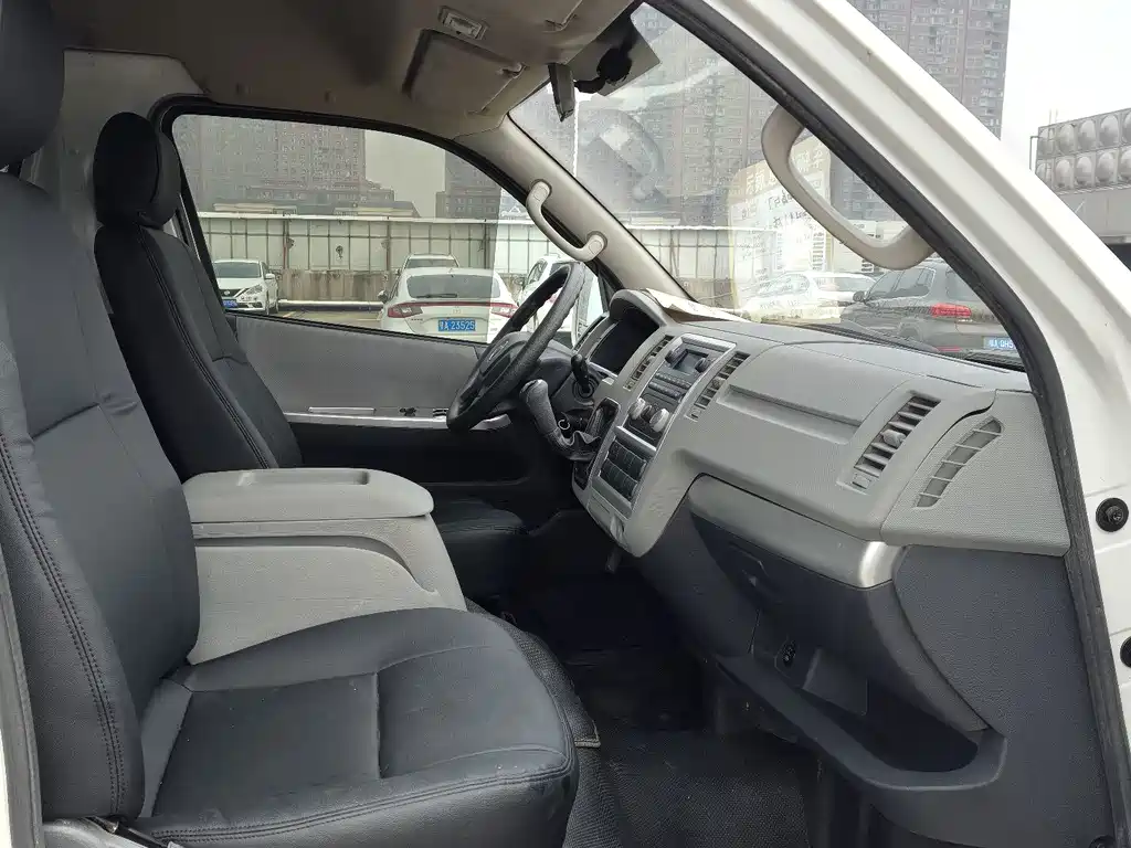 Foton Fengjing G7 — миниатюра 9