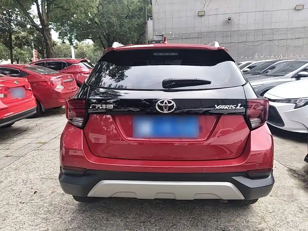Toyota Yaris L — миниатюра 6