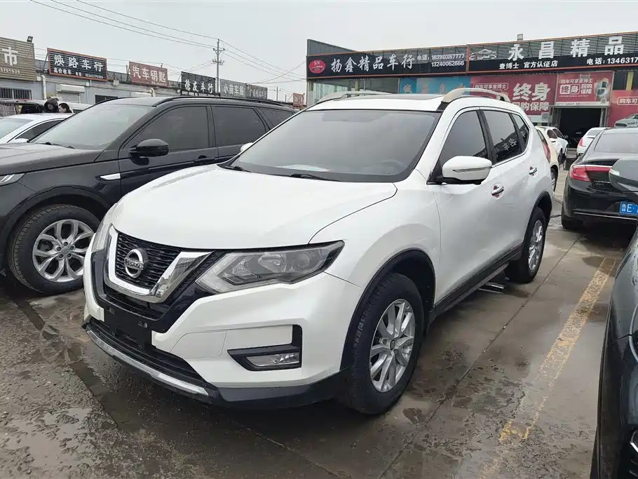 NISSAN QIJUN