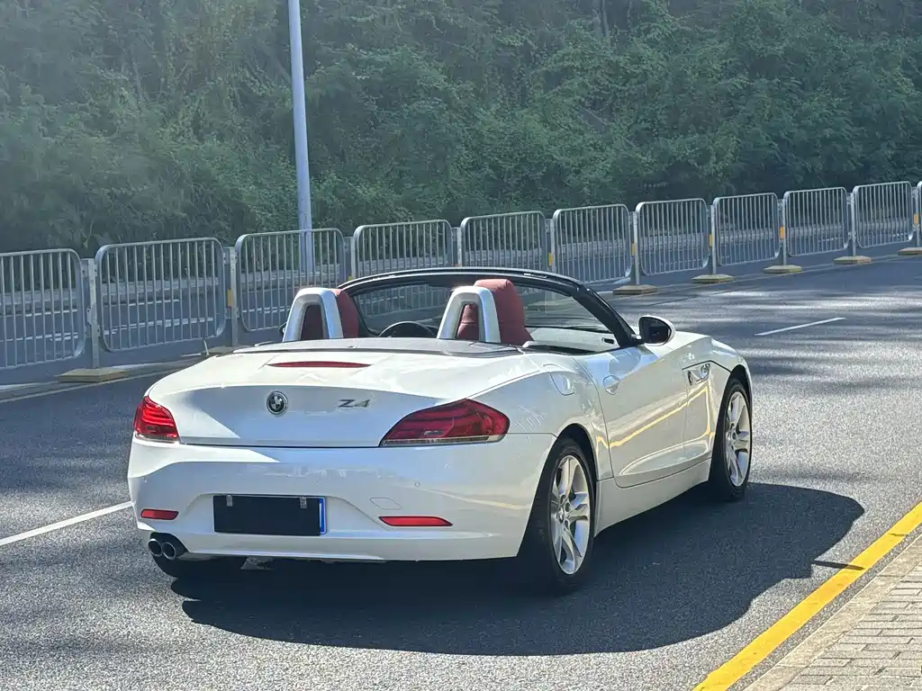 BMW Z4 — миниатюра 17