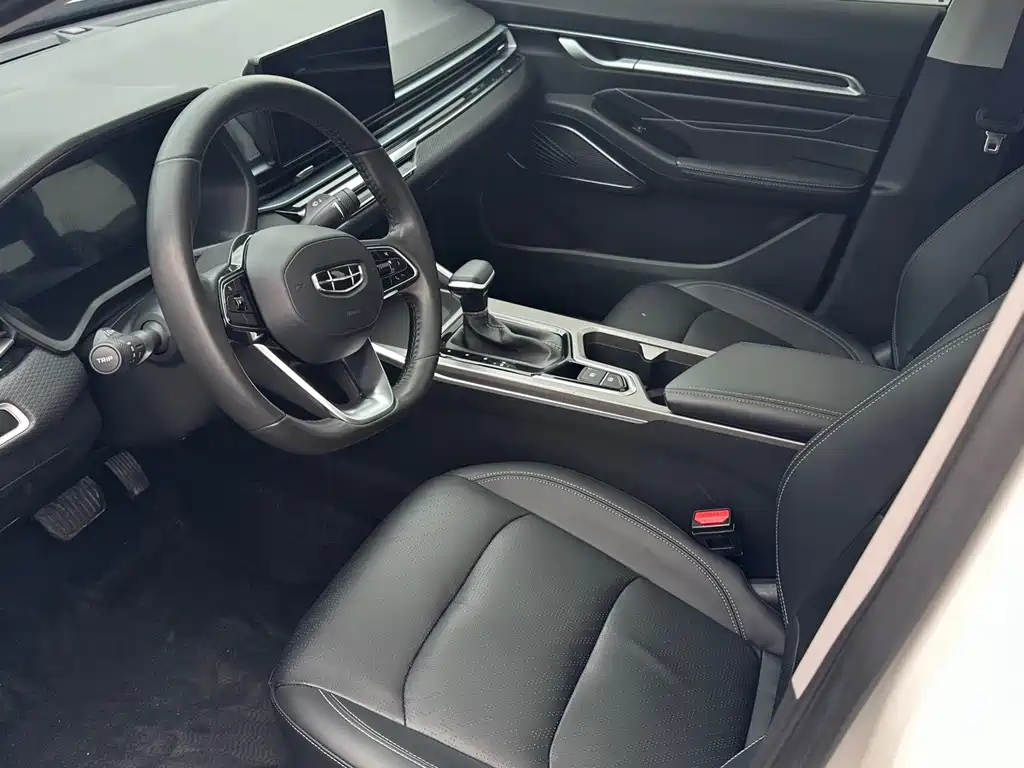 Geely Emgrand — миниатюра 4