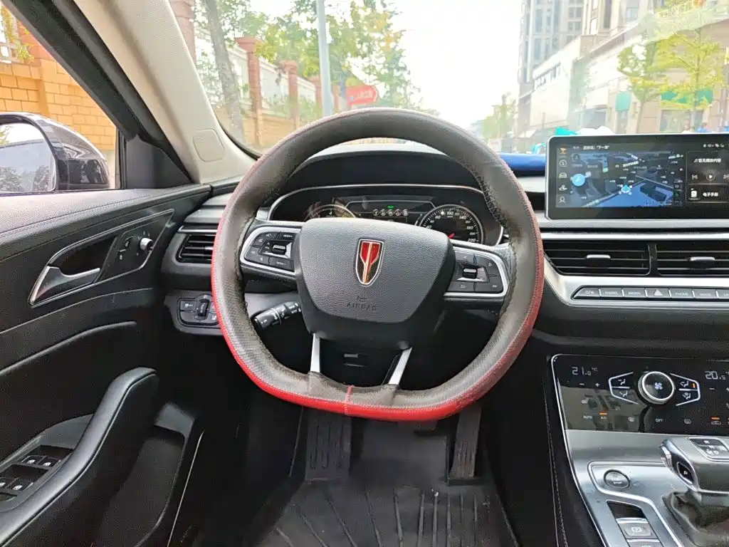 Hongqi Hongqi H5 — миниатюра 11