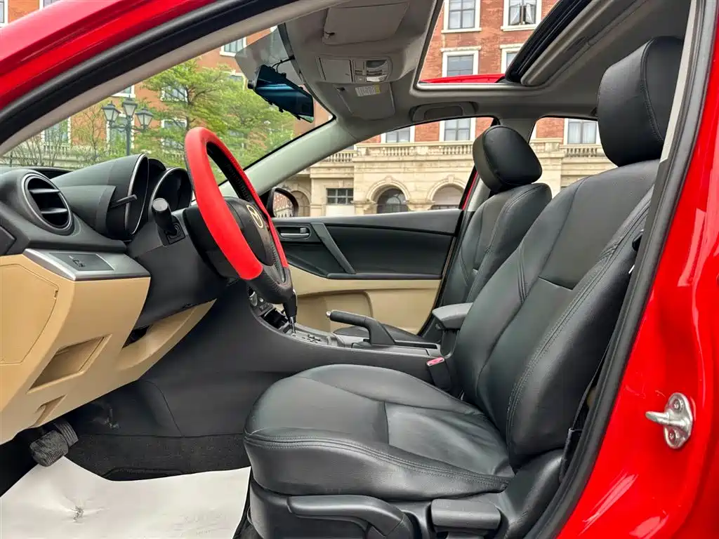 Mazda Mazda3 3 2011 1.6L AT Comfort