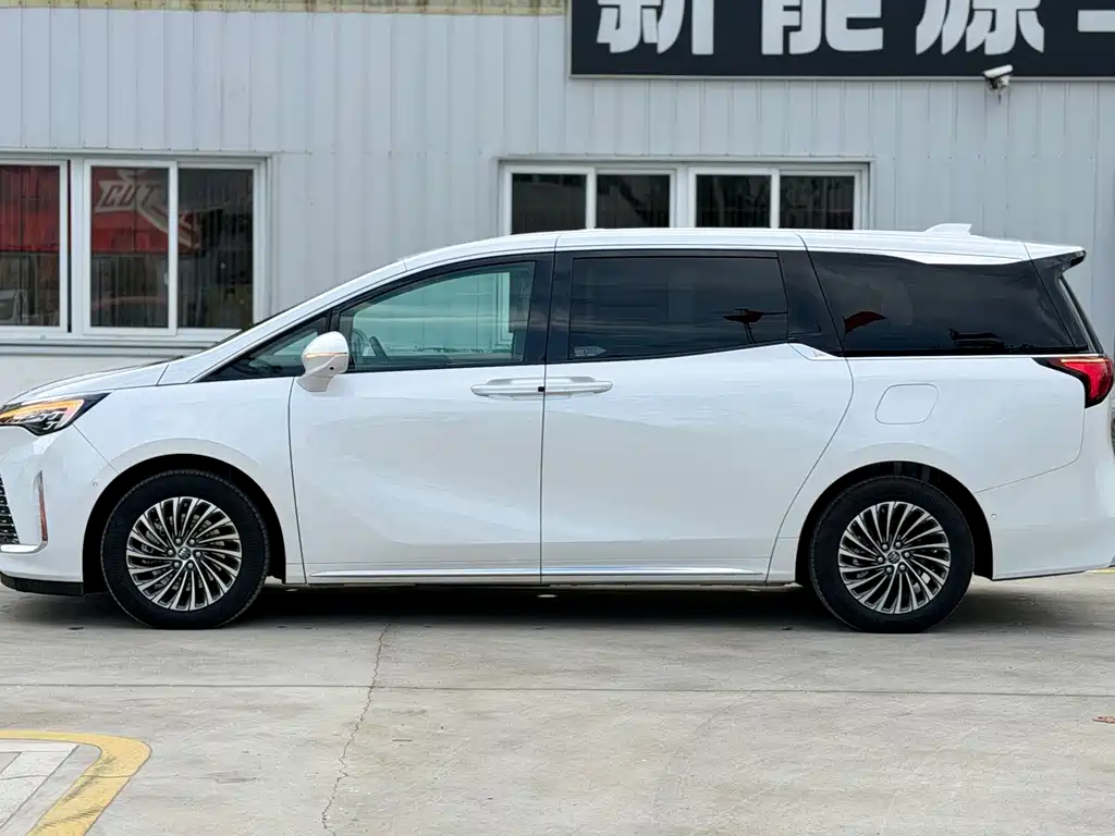 Buick Century — миниатюра 4