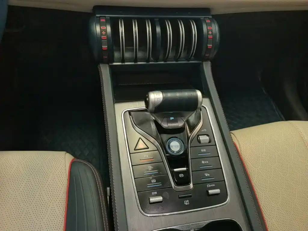 BYD Yuan Plus — миниатюра 14