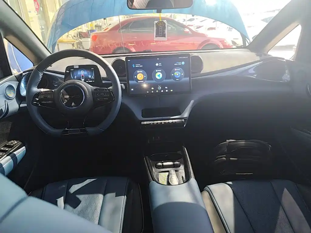 BYD Dolphin — миниатюра 10