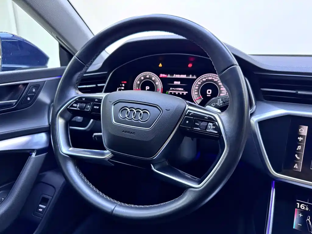 Audi A7L — миниатюра 14