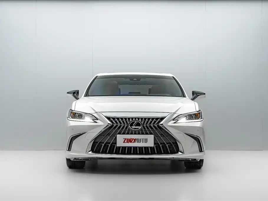 Lexus ES 2023 200