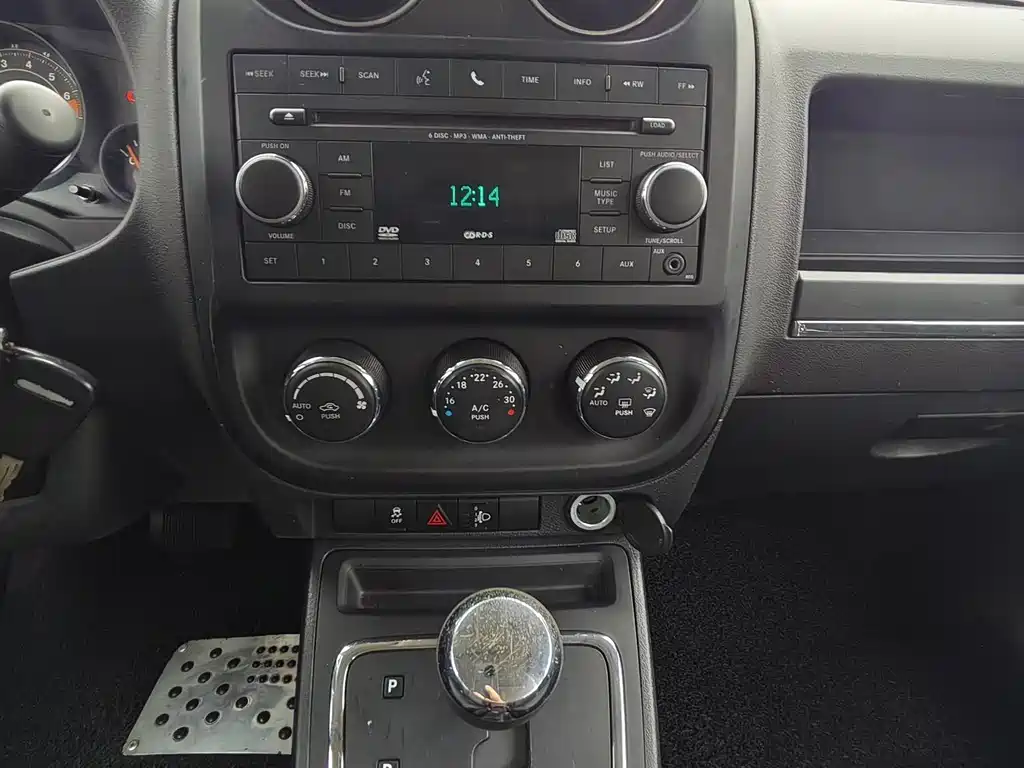 Jeep Patriot — миниатюра 11