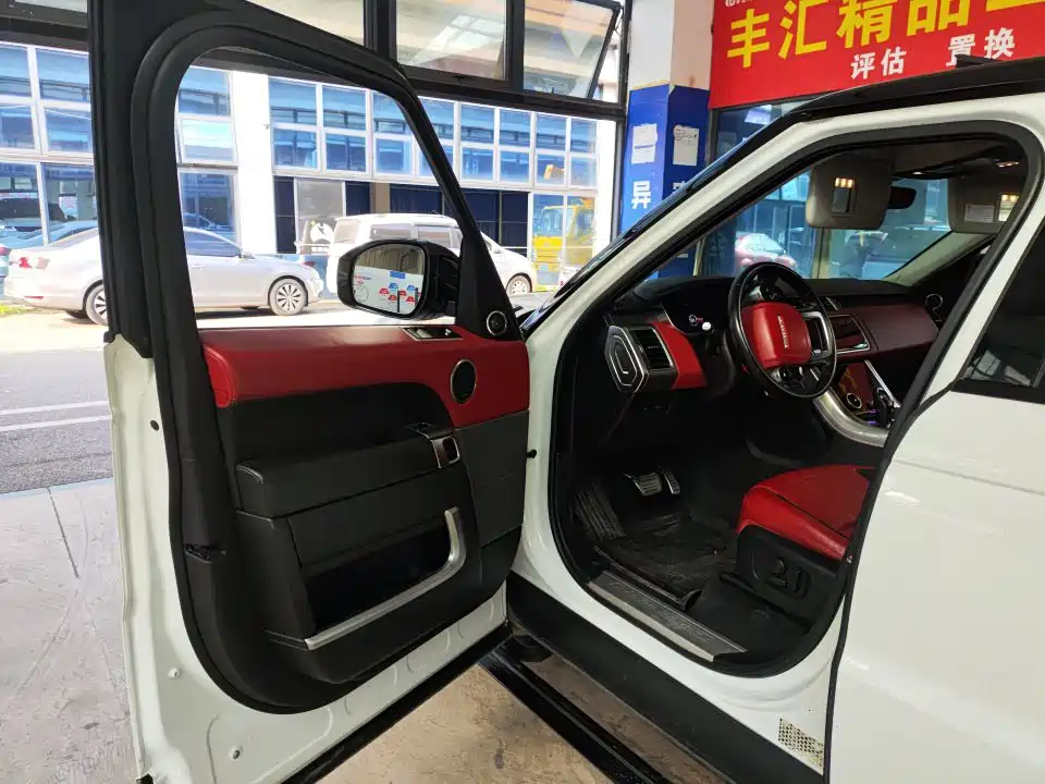 Land Rover Sport — миниатюра 5