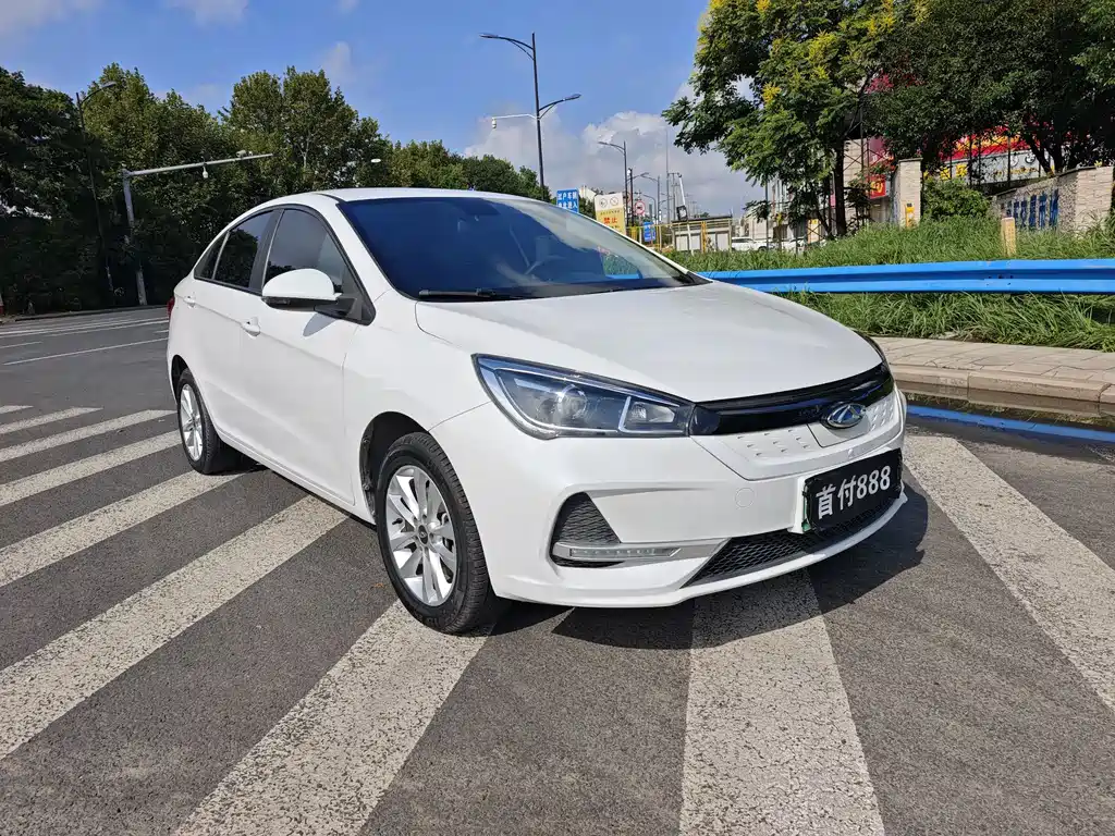 Chery New Energy Arrizo e — миниатюра 3