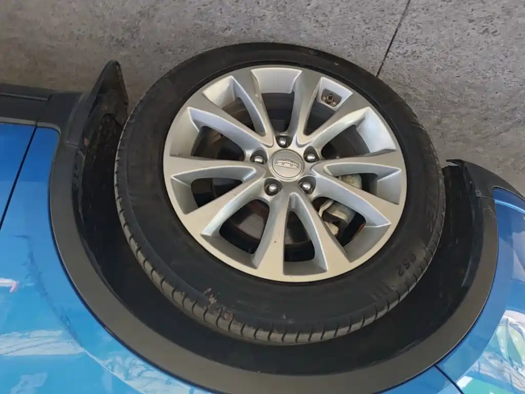 Geely Emgrand GS — миниатюра 23