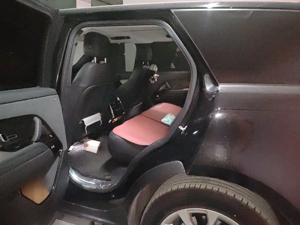 Land Rover Sport — миниатюра 5
