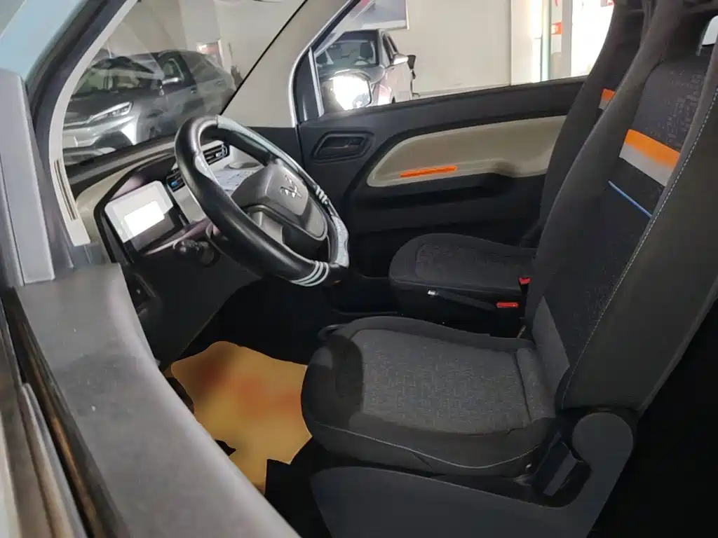 Wuling MINIEV — миниатюра 15
