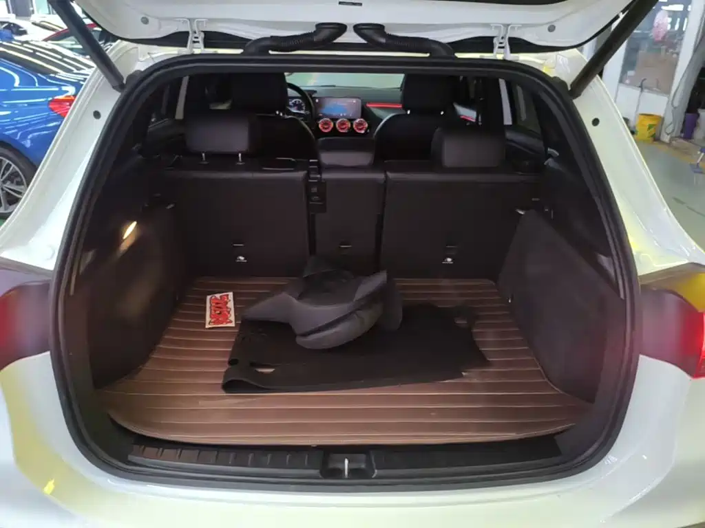 Mercedes-Benz GLA — миниатюра 19